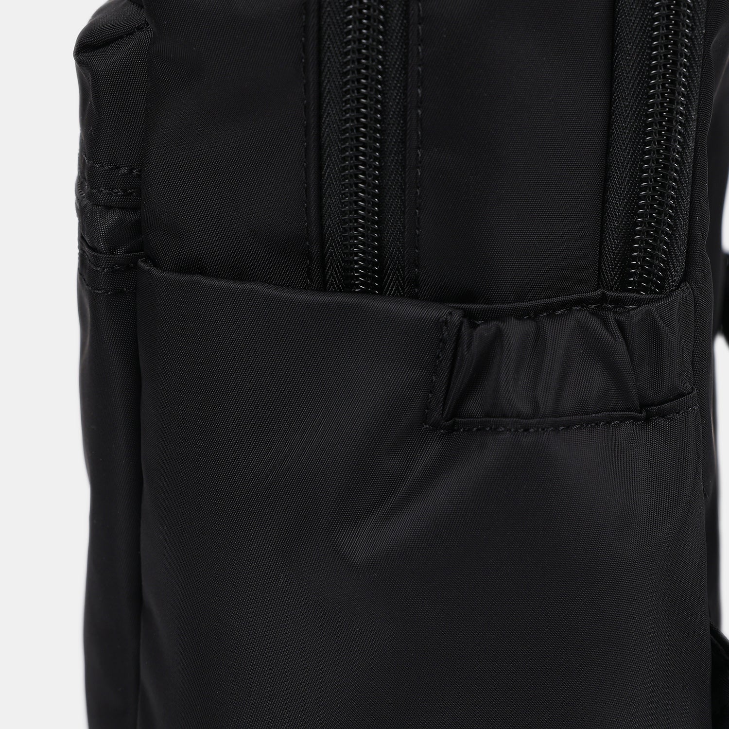 AVA | Square Backpack 15.4" + RFID - Image 6