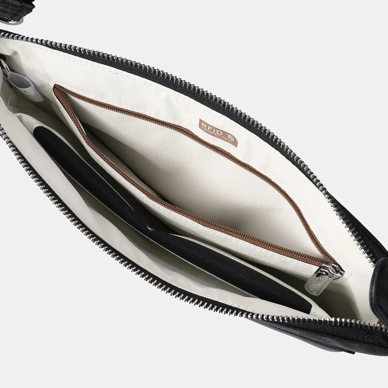 BONBON L | Halfmoon Crossbody L + RFID - Image 6