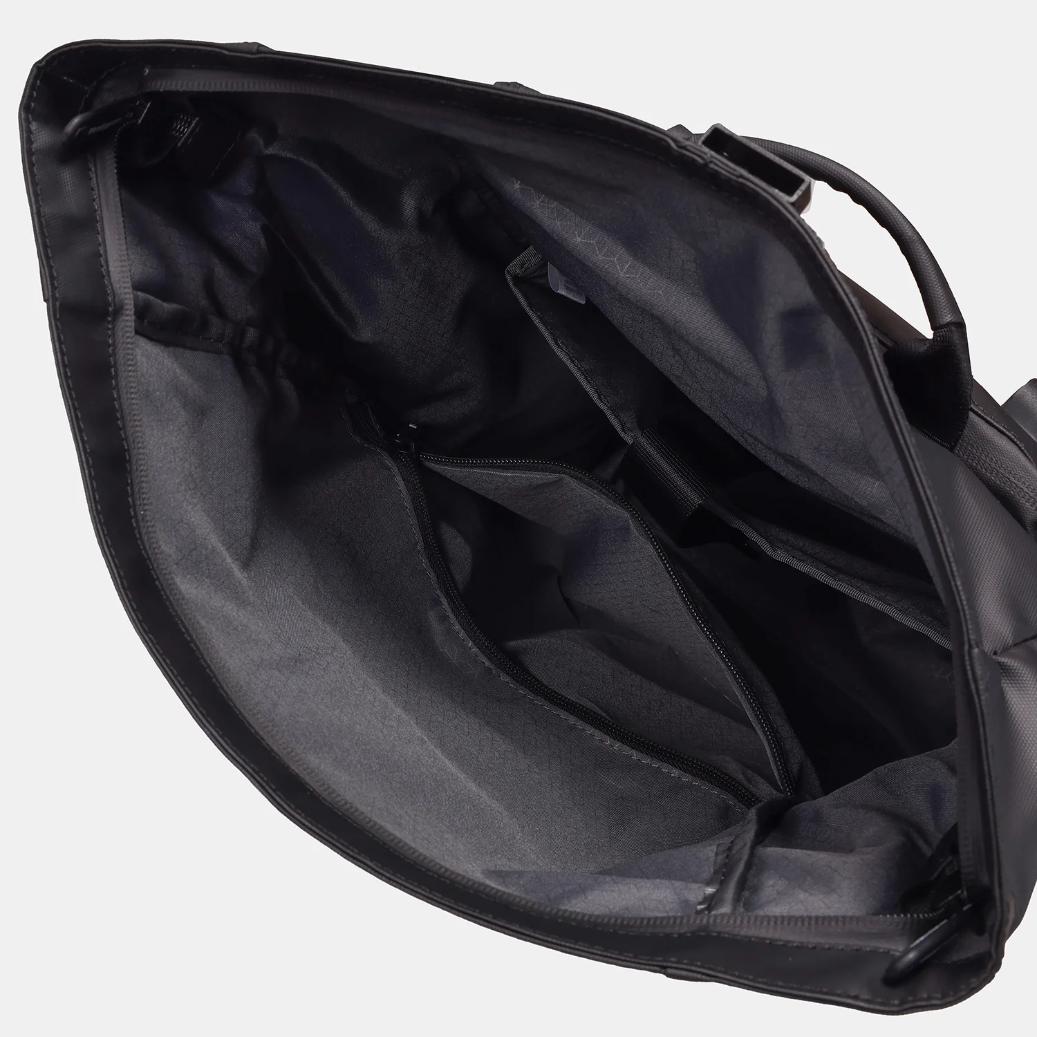 CHAIN | Roll-up Backpack 15" + RFID - Image 8
