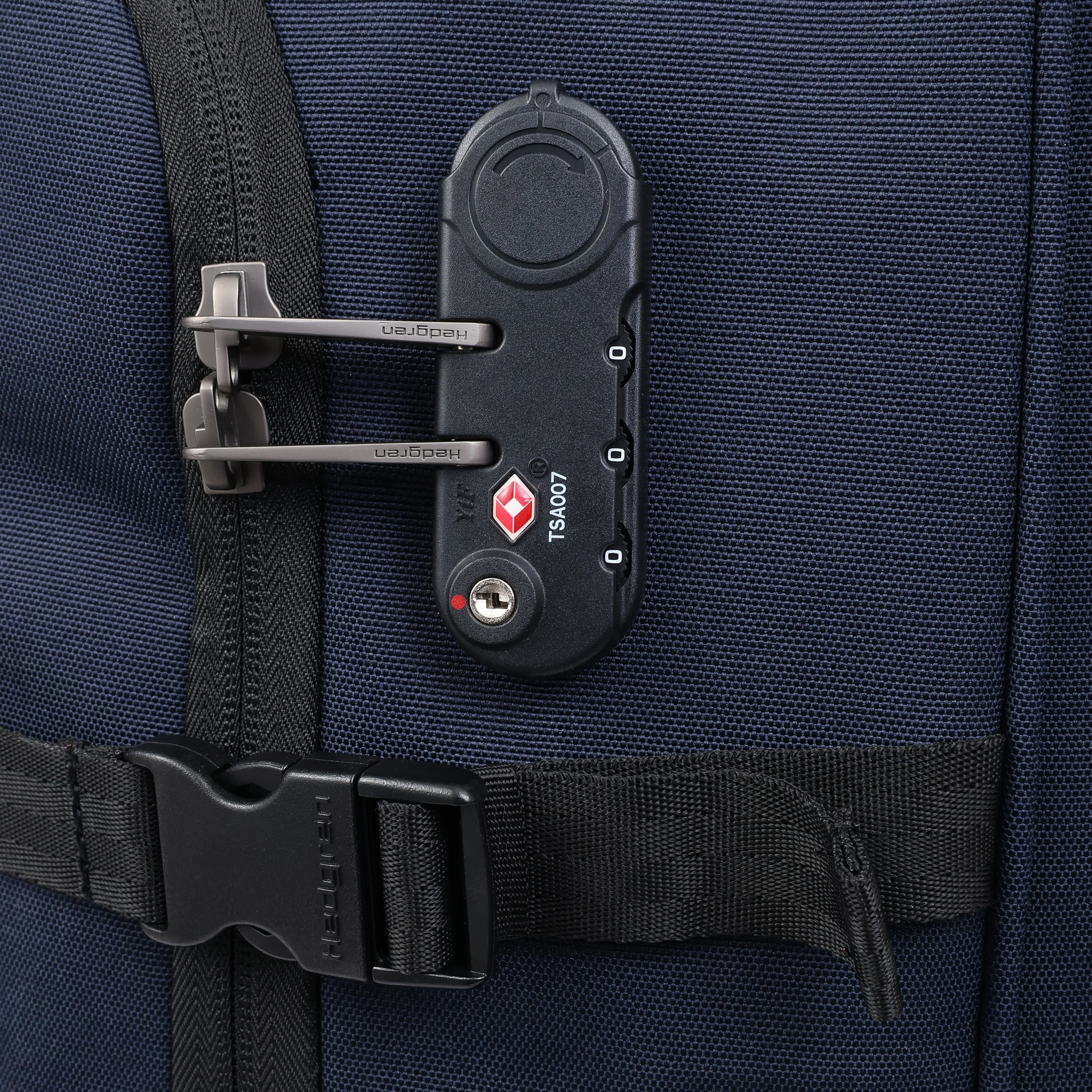 COMPACT | Duffle with wheels 75cm + RFID - Image 6