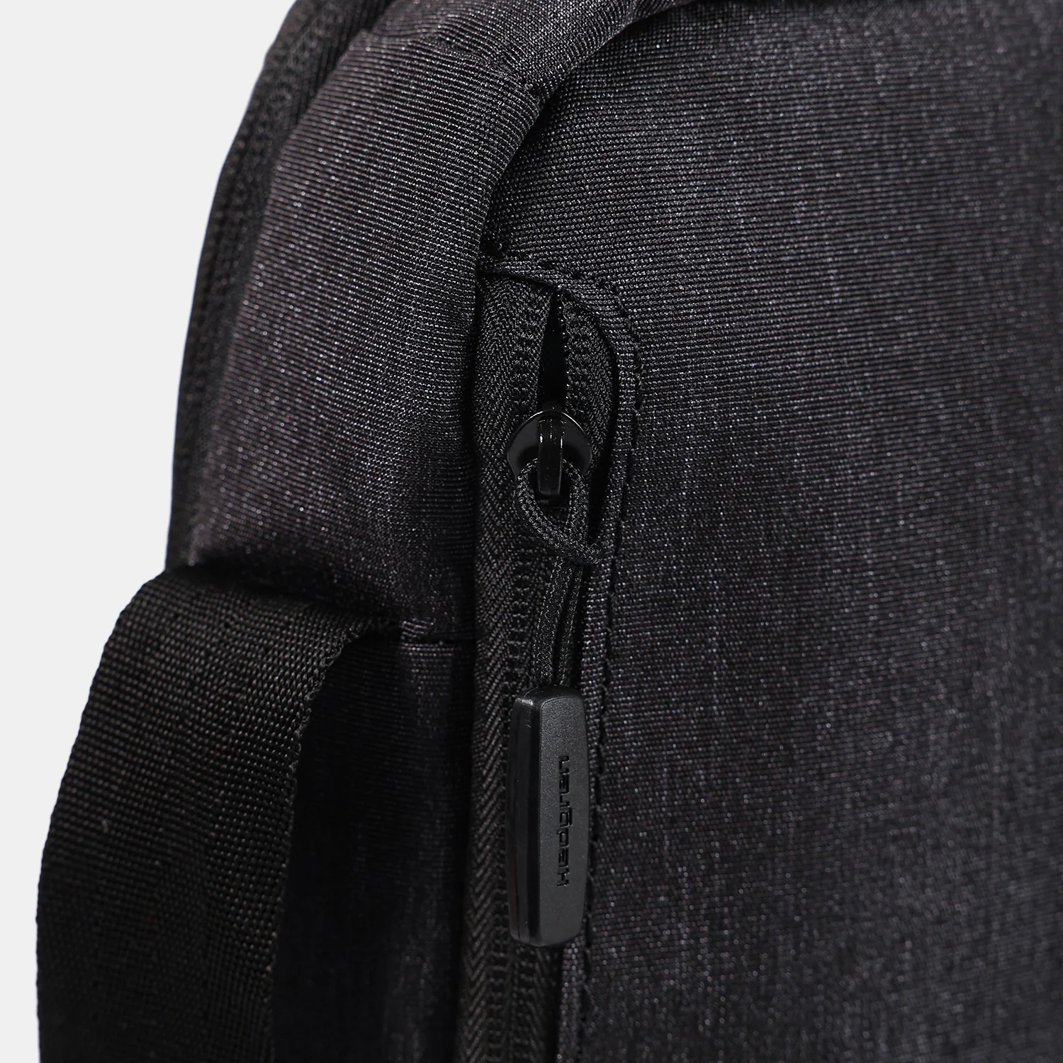 CONTOUR | Vertical Crossbody 8.3" - Image 5