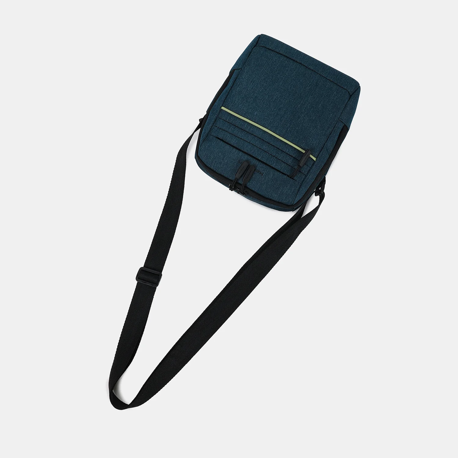 CONTOUR | Vertical Crossbody 8.3" - Image 3