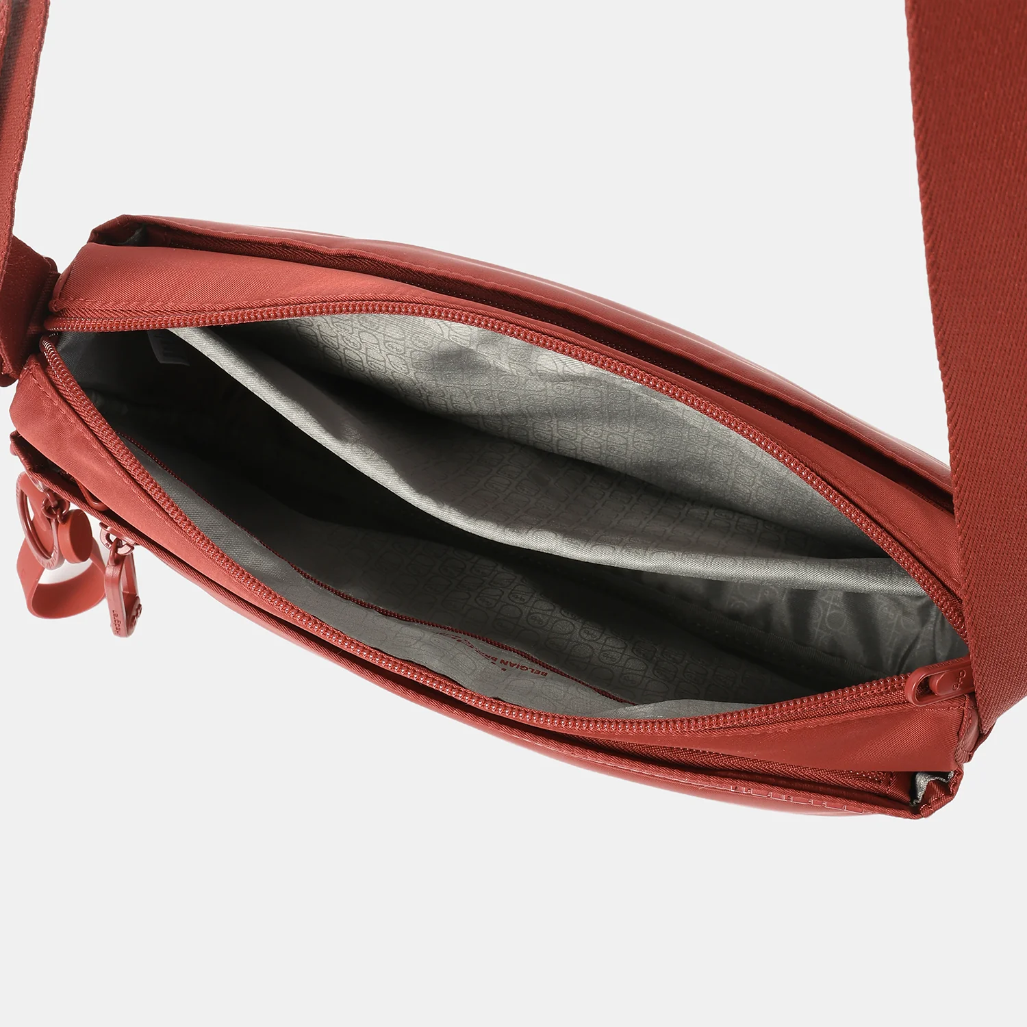 EYE Medium | Crossbody M + RFID | 100% Recycled RPET - Image 6