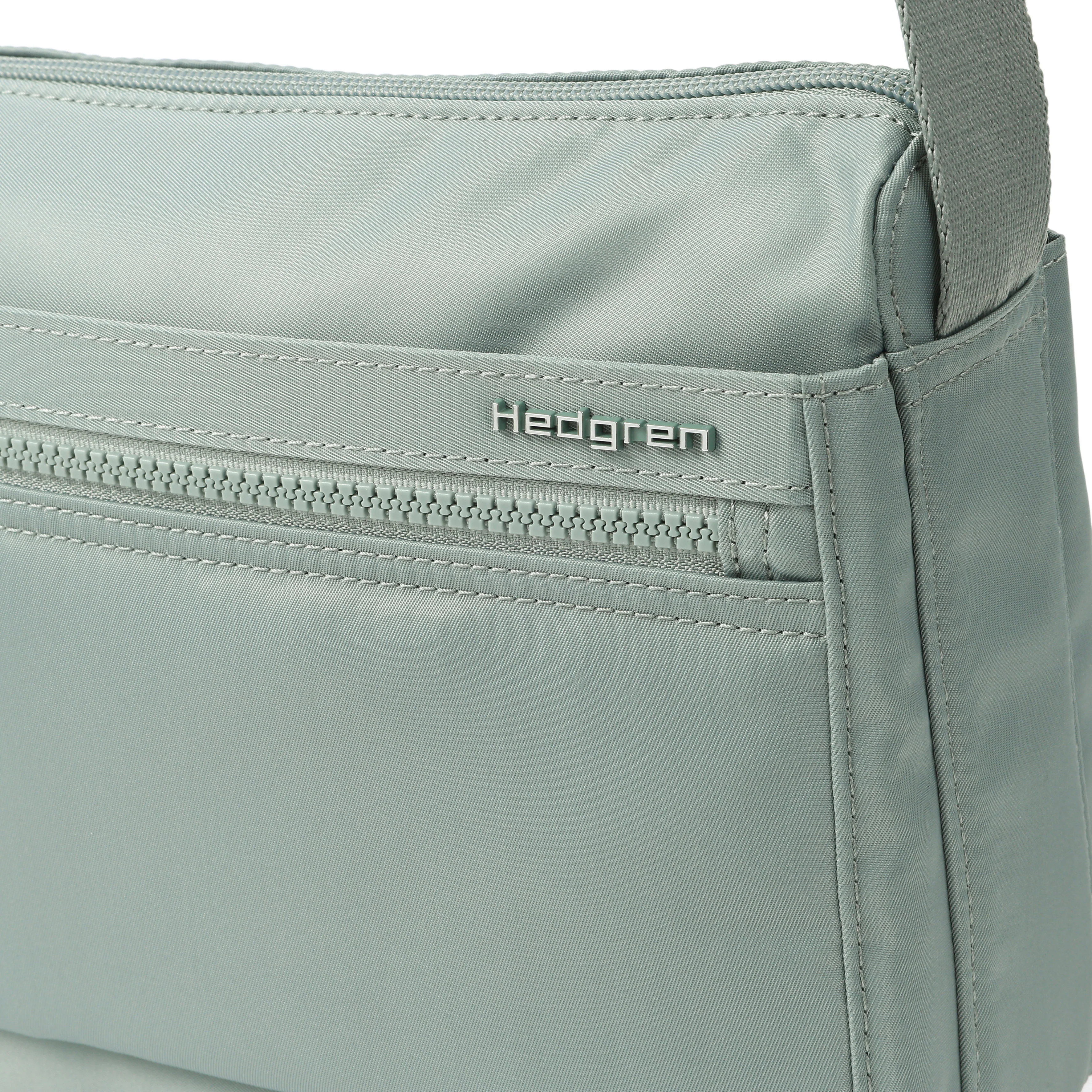 EYE Medium | Crossbody M + RFID | 100% Recycled RPET - Image 4