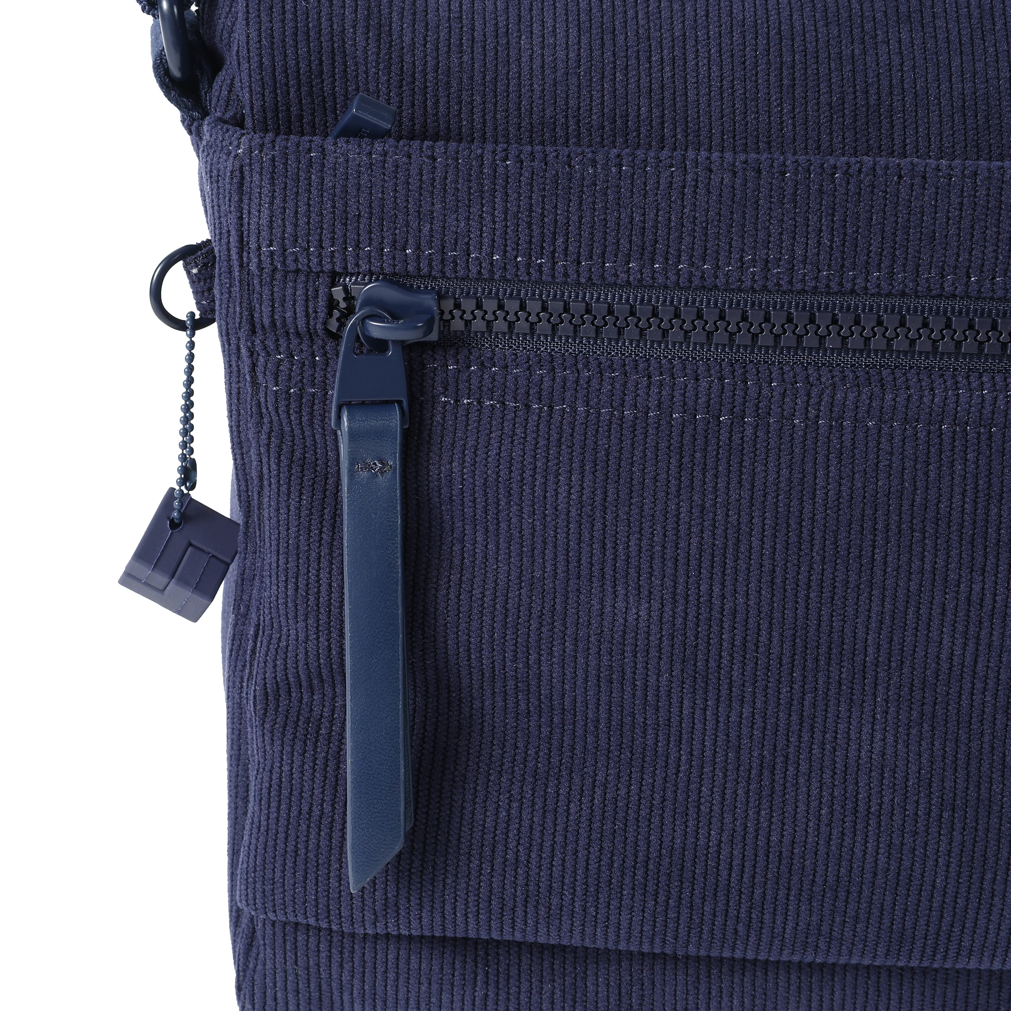 EYE Medium | Crossbody M + RFID - Image 6
