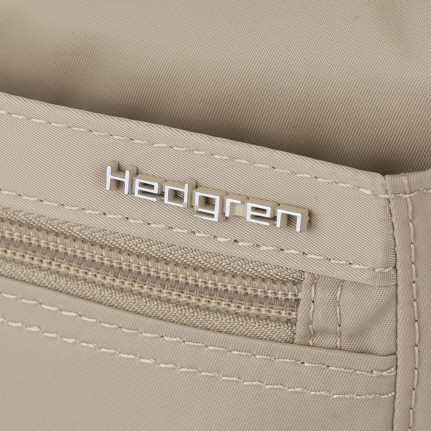EYE Medium | Crossbody M + RFID - Image 3