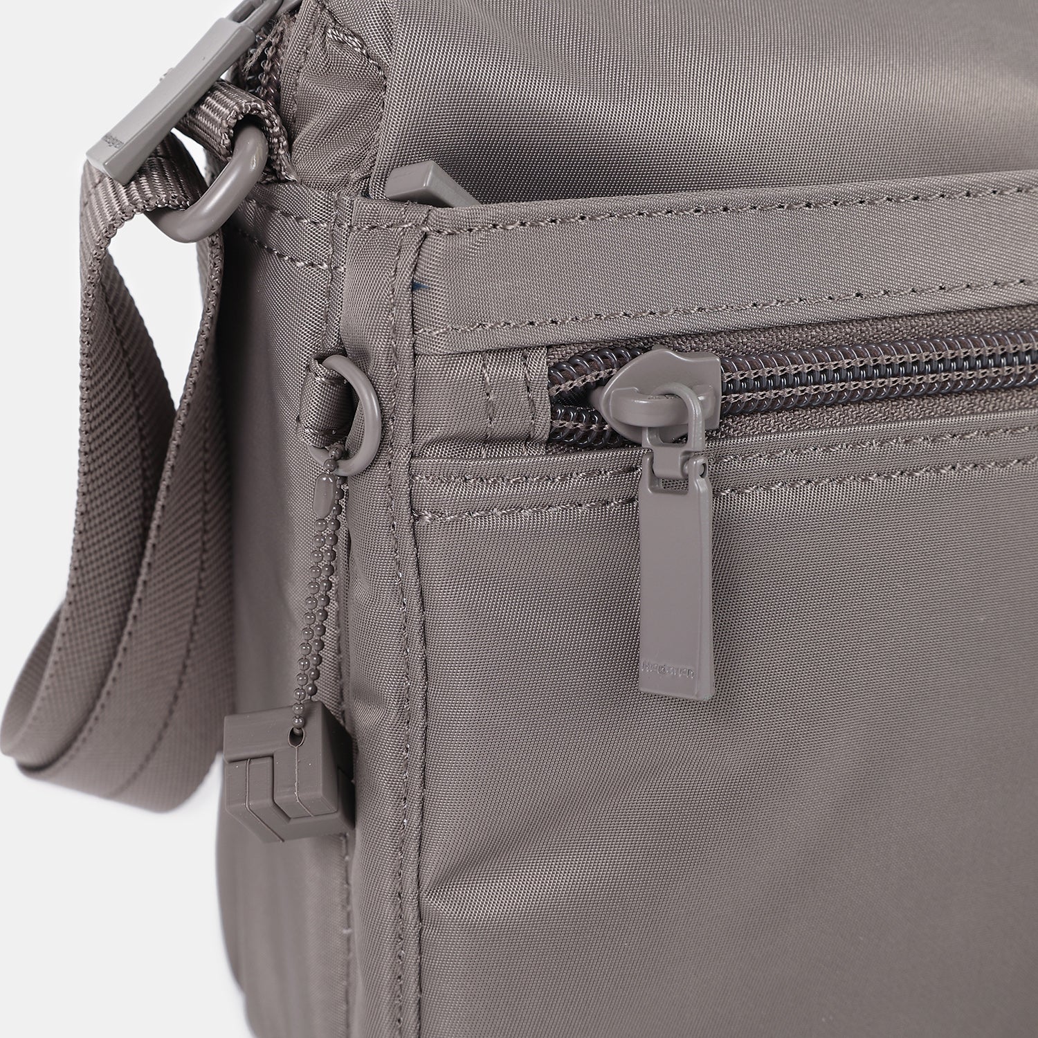 EYE | Crossbody + RFID - Image 4