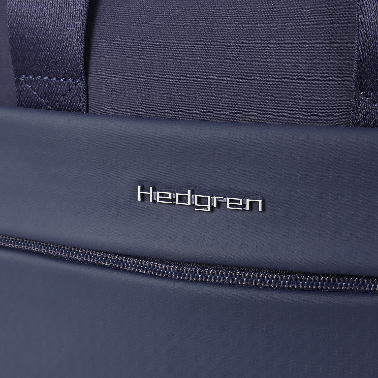 BENTO | Laptop bag with wheels 15.6" + RFID (Cabinsize) - Image 4