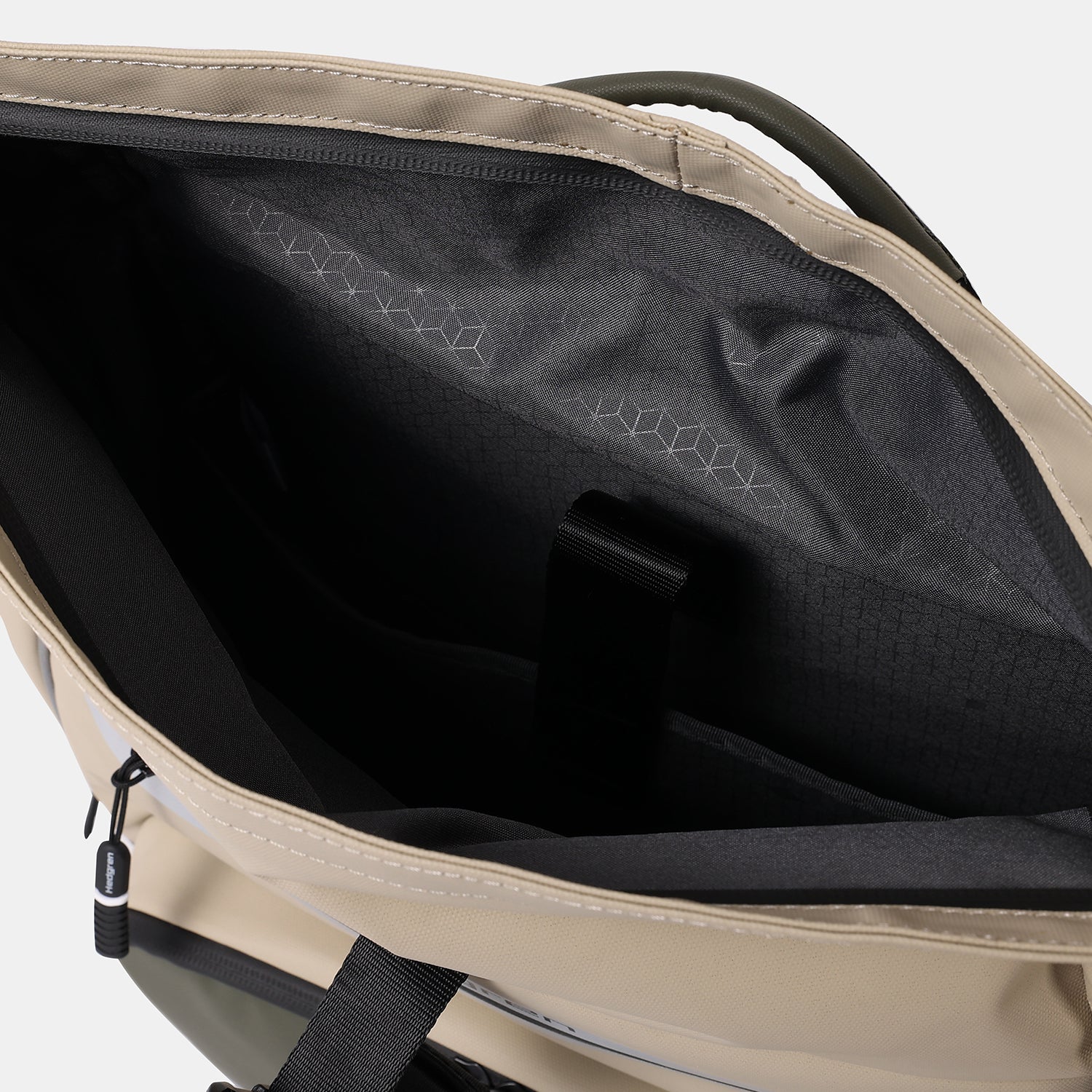 HUB | Roll-up Backpack L 15.6" + RFID - Image 5