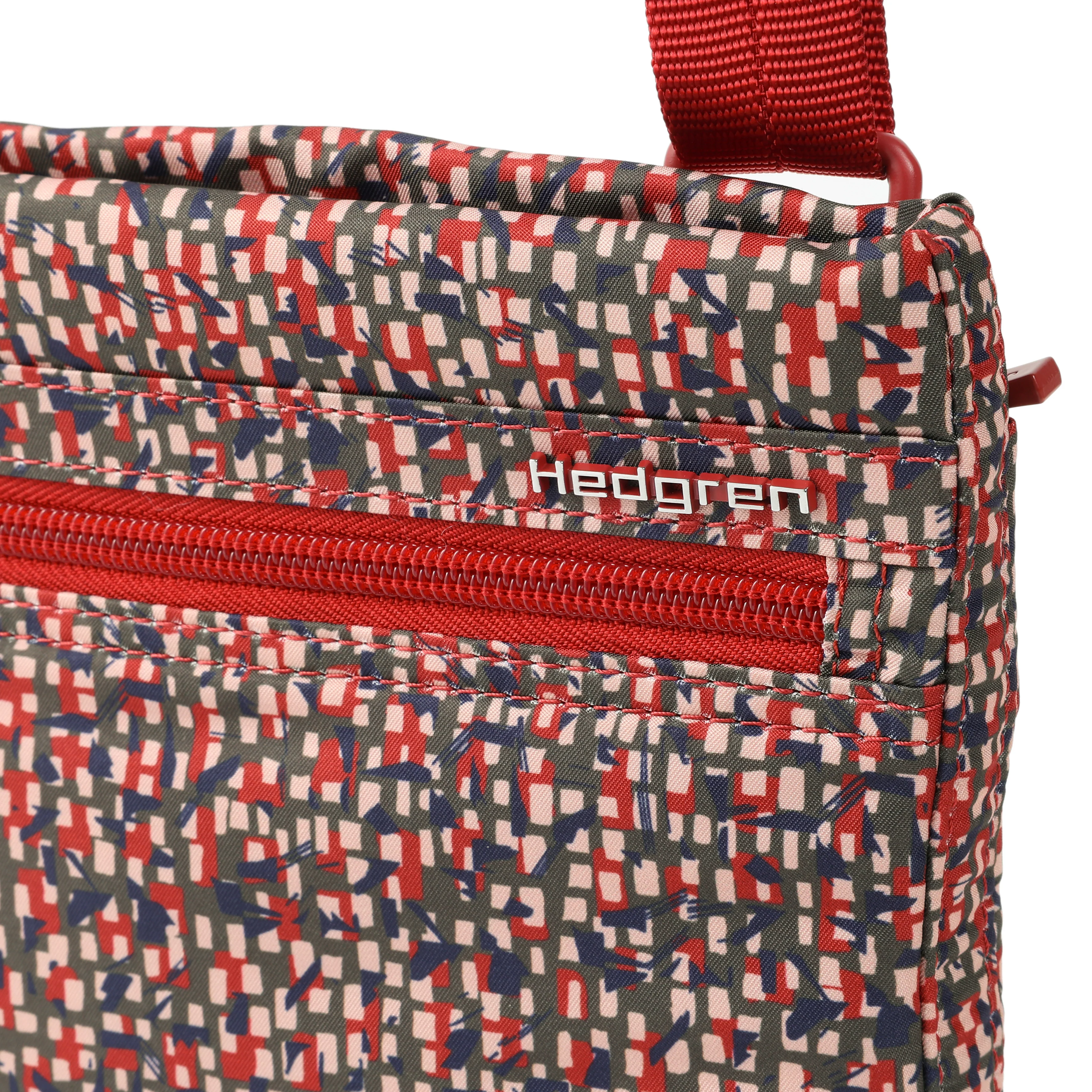 LEONCE | Small Vertical Crossbody + RFID - Image 2
