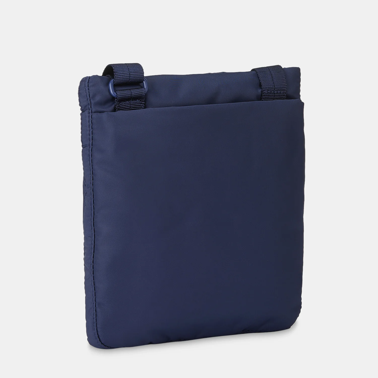 LEONCE | Small Vertical Crossbody + RFID - Image 8