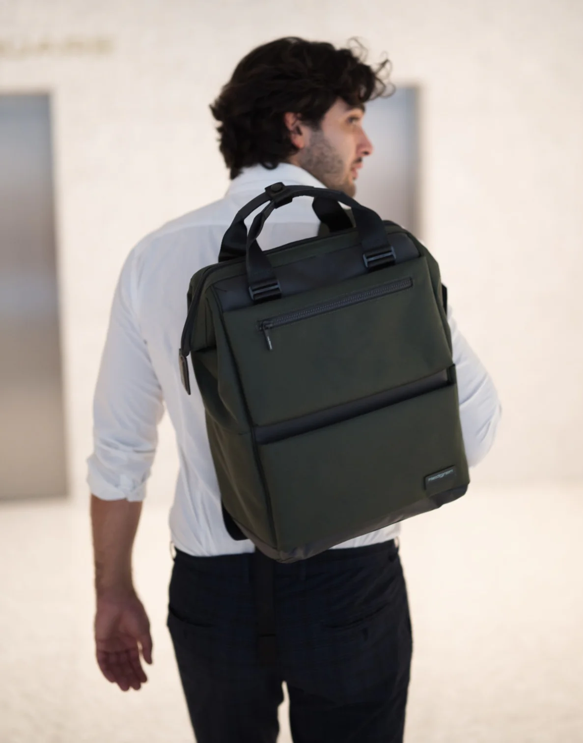 CLIP | Backpack 15.4" + RFID - Image 2