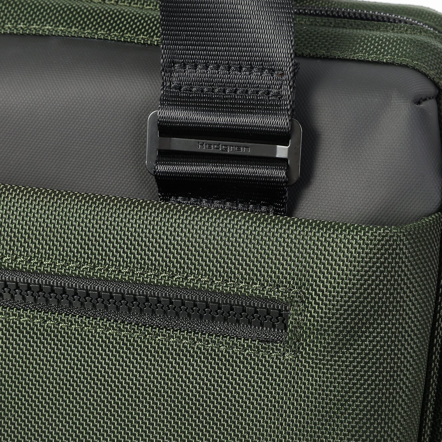 CLIP | Backpack 15.4" + RFID - Image 8