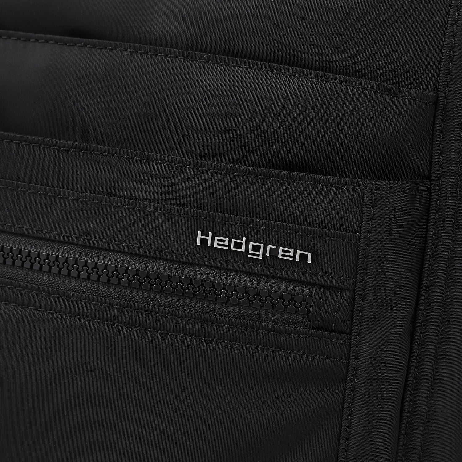 ORVA | Crossbody + RFID | 100% Recycled RPET - Image 4