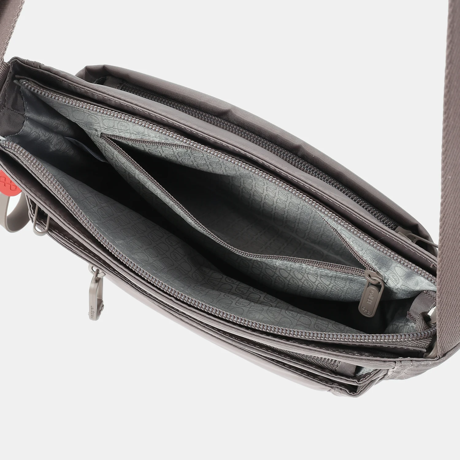 ORVA | Crossbody + RFID | 100% Recycled RPET - Image 6