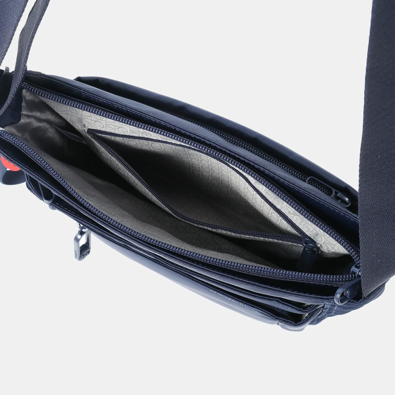 ORVA | Crossbody + RFID | 100% Recycled RPET - Image 6