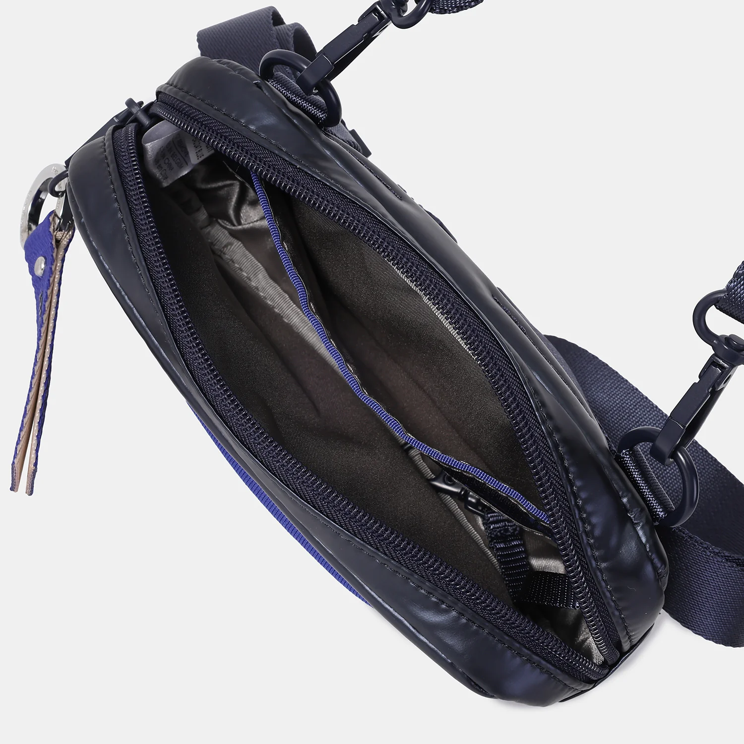 SNUG | 2-in-1 Crossover/Waistbag - Image 6
