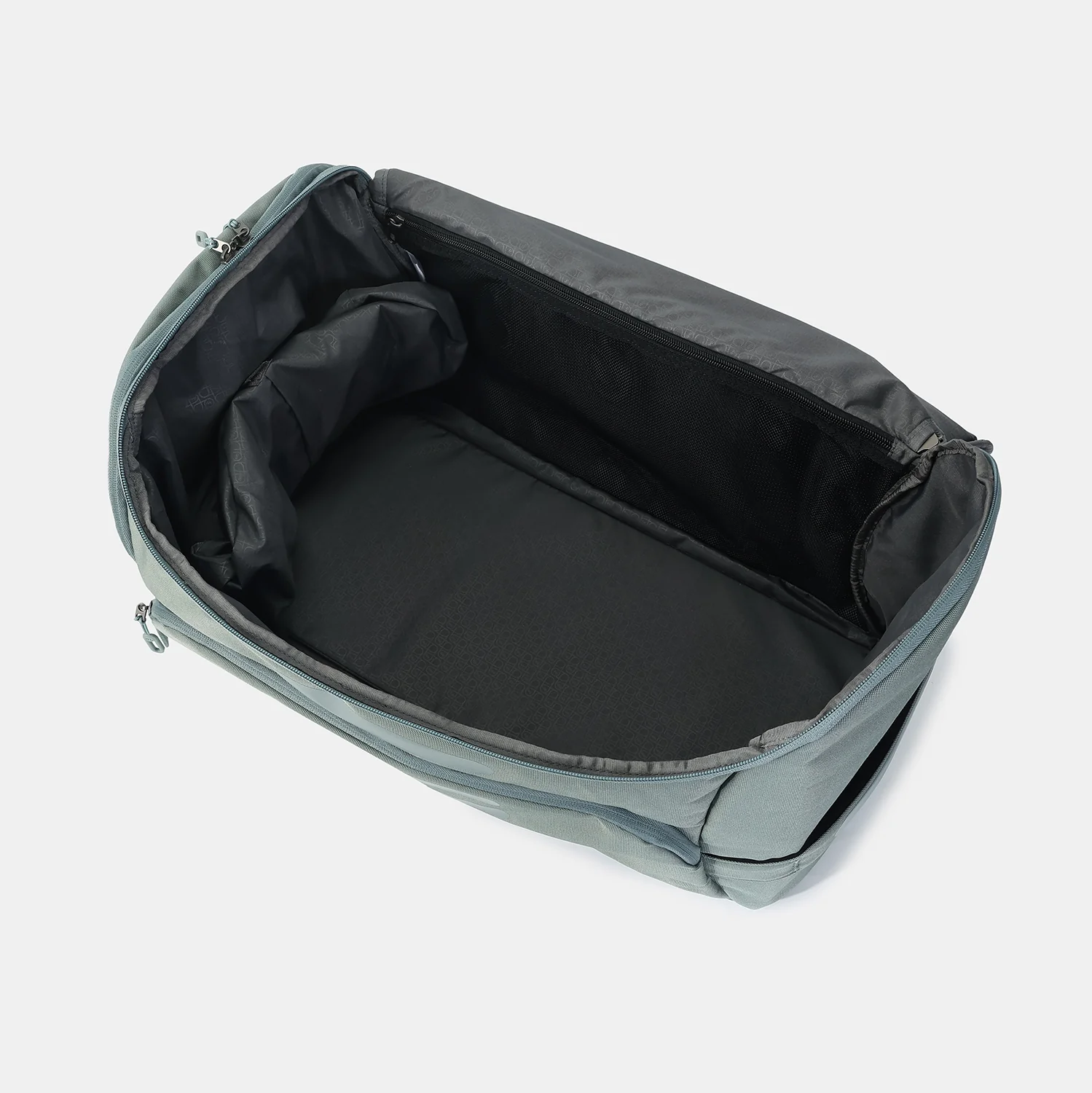 SOJOURN | Duffle Backpack cabin size + RFID - Image 7