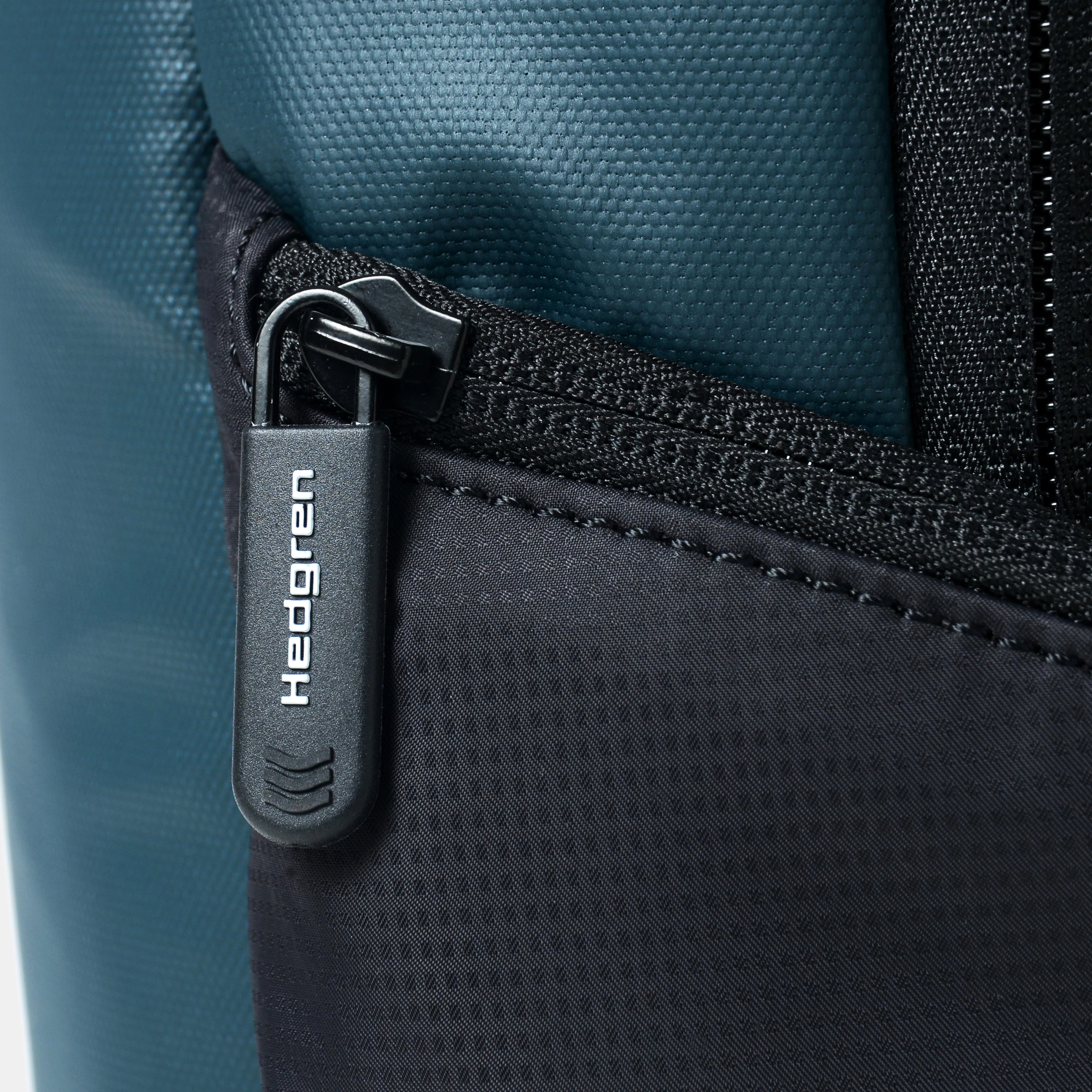 TRAM | 2 compartment Backpack 15.4" + RFID - Image 6