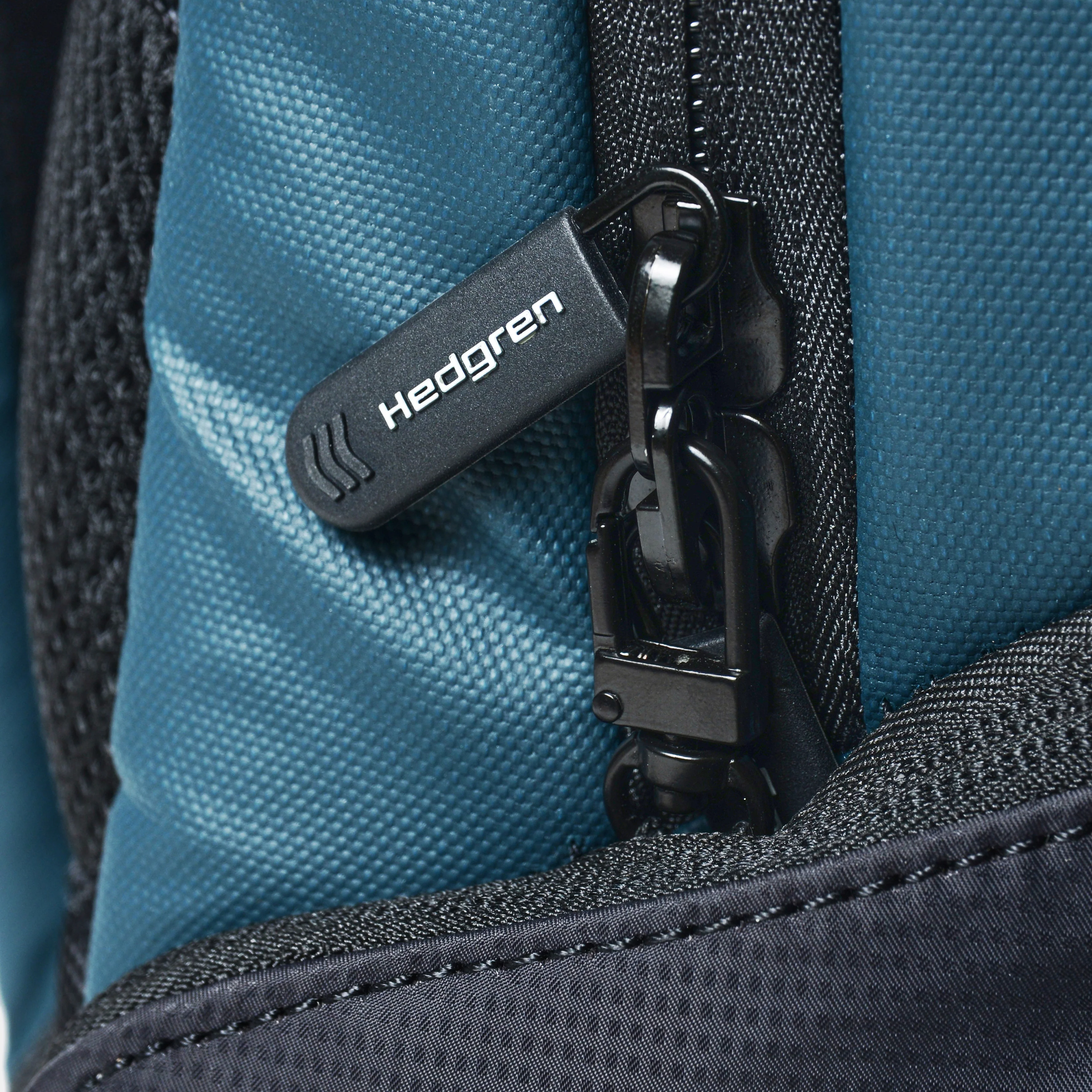 TRAM | 2 compartment Backpack 15.4" + RFID - Image 7