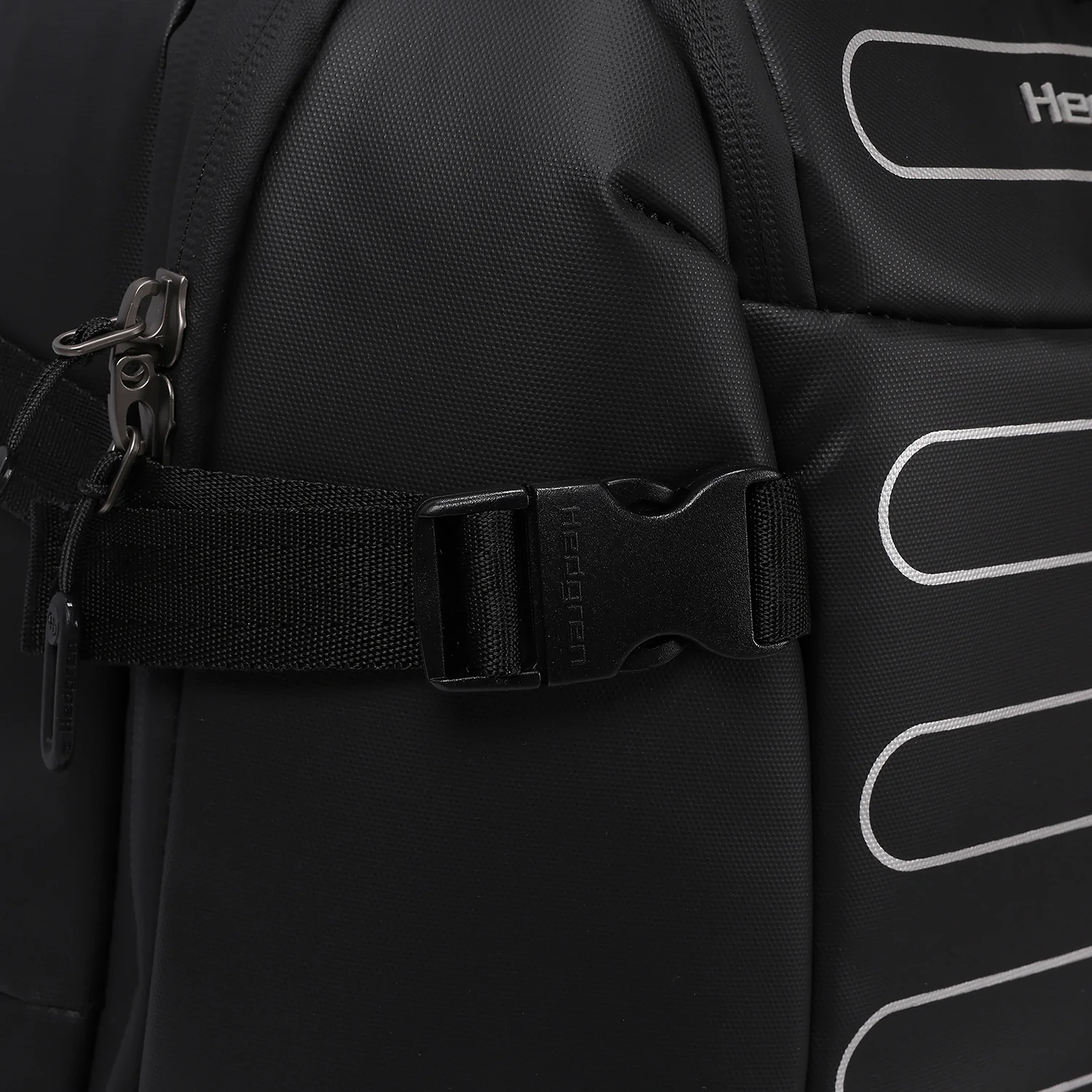 TRIP M P | travel Backpack M 15.6" + RFID - Image 5