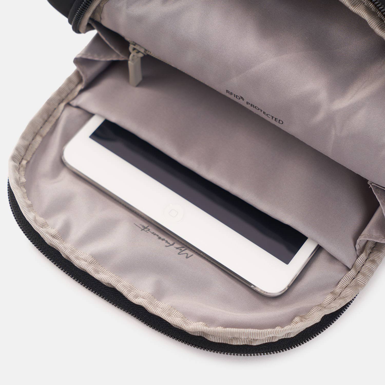 VOGUE Small | Backpack S + RFID - Image 6