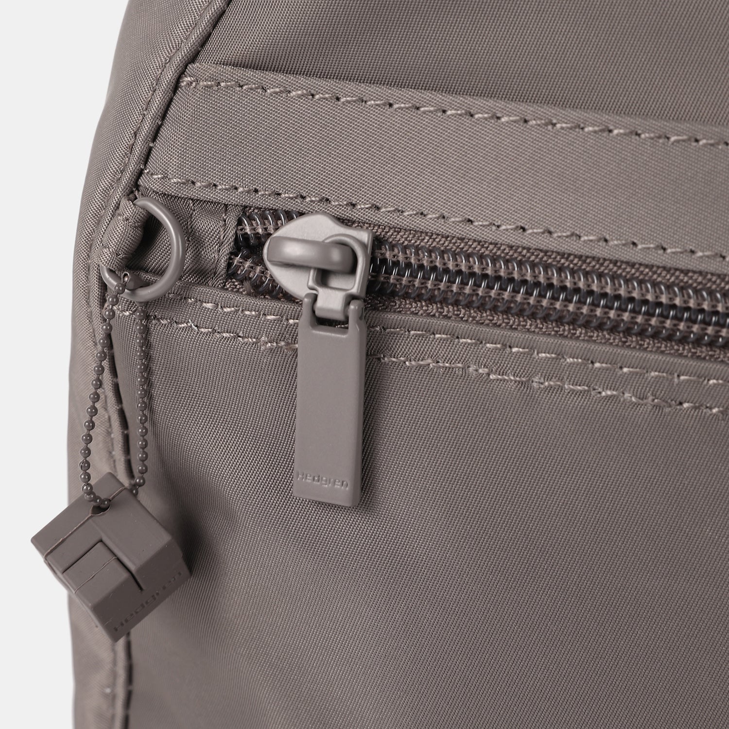 VOGUE Large | Backpack L + RFID - Image 6