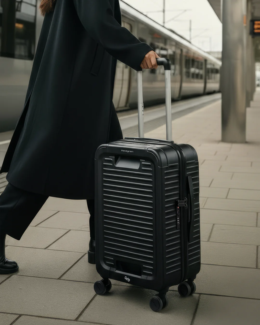 New Luggage – Designed in Antwerp