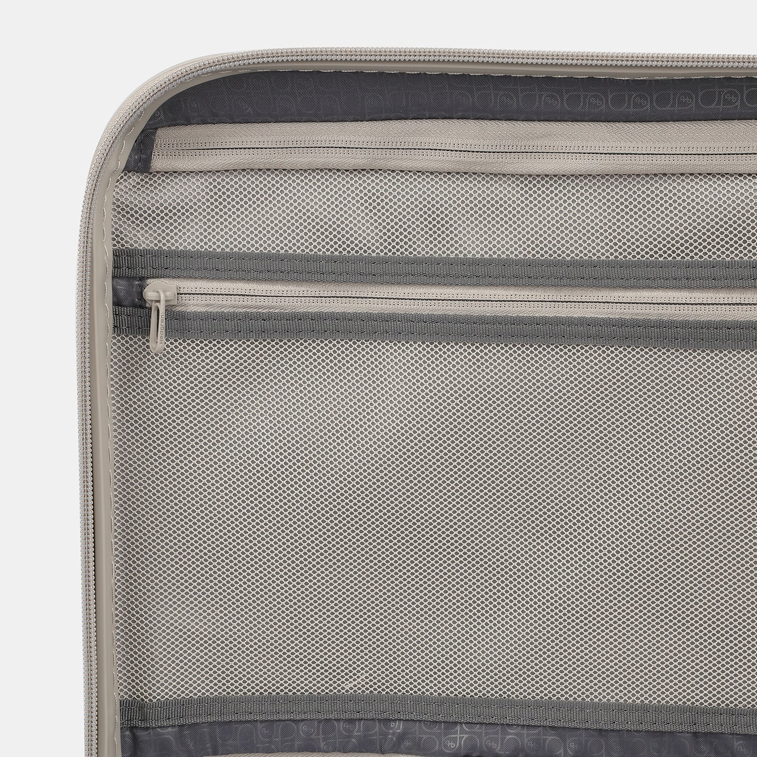 YUNO M EXP | Medium Check-In Spinner 65 cm Expandable + TSA - Image 13