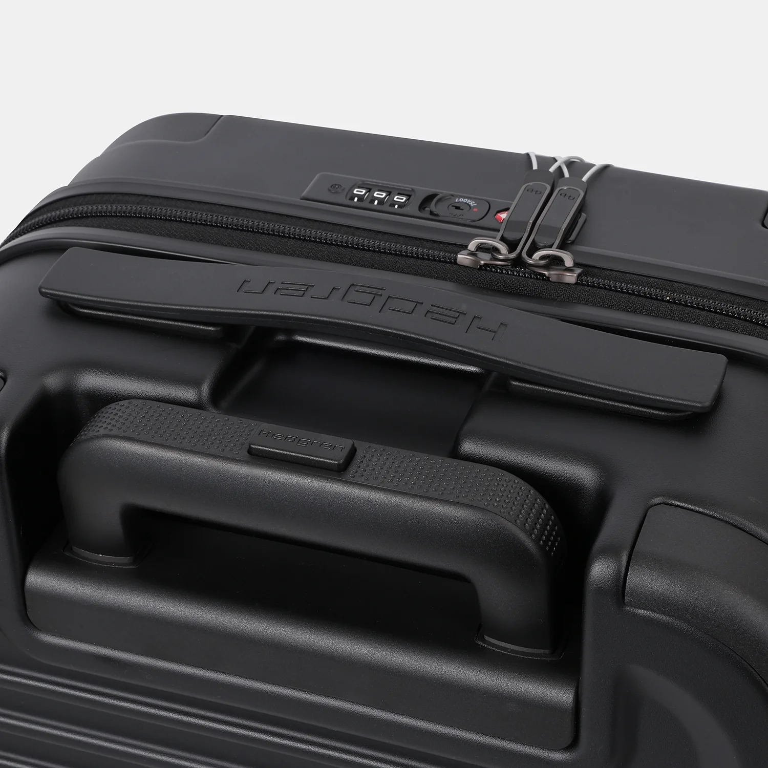YUNO S FP | Cabin Spinner 55 cm + Front Pocket + TSA - Image 8