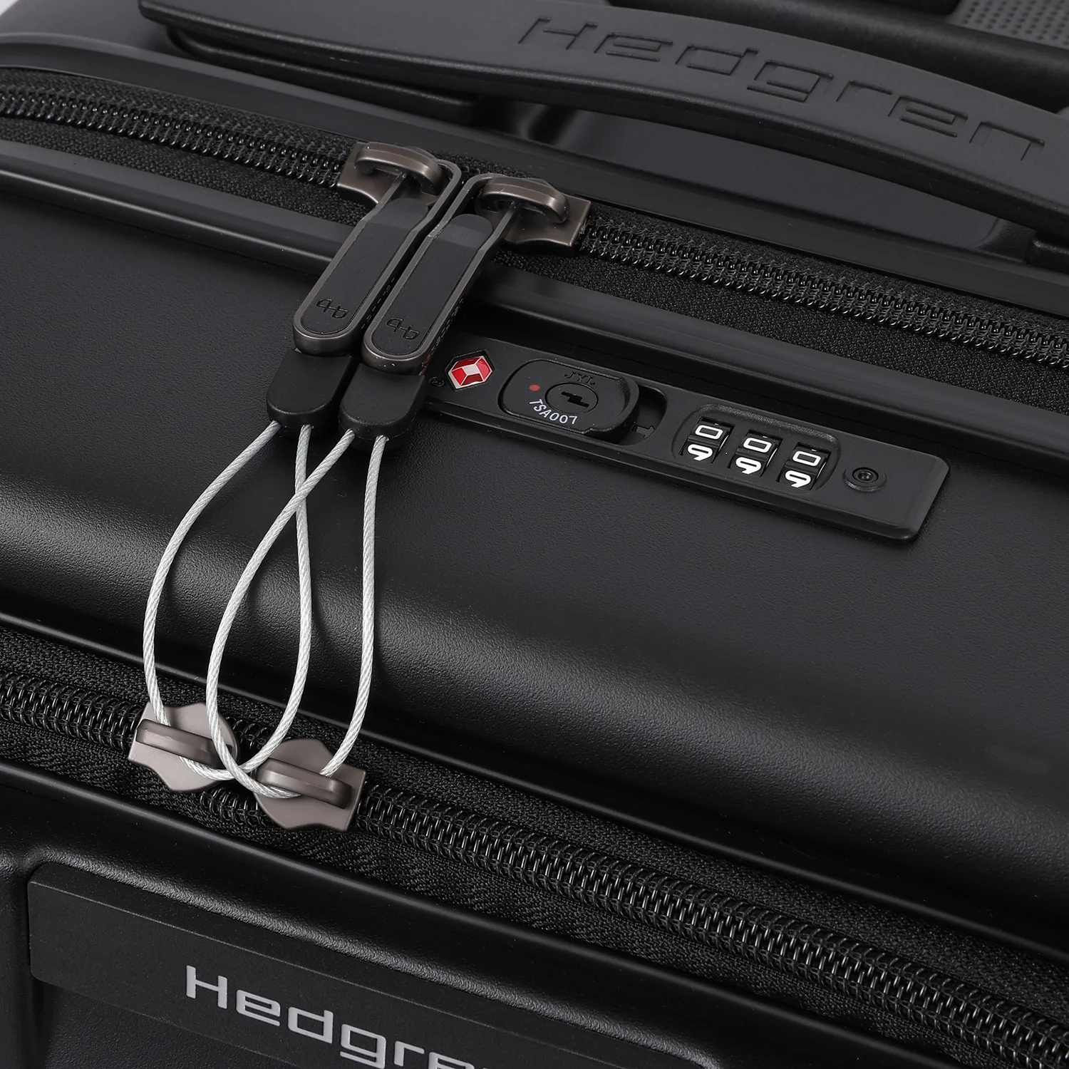 YUNO S FP | Cabin Spinner 55 cm + Front Pocket + TSA - Image 9
