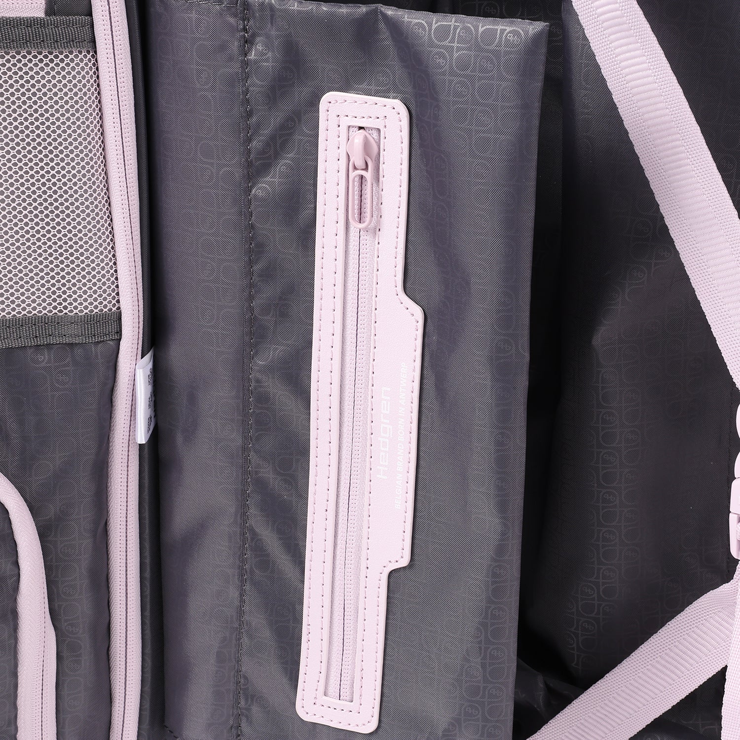 YUNO S FP | Cabin Spinner 55 cm + Front Pocket + TSA - Image 14