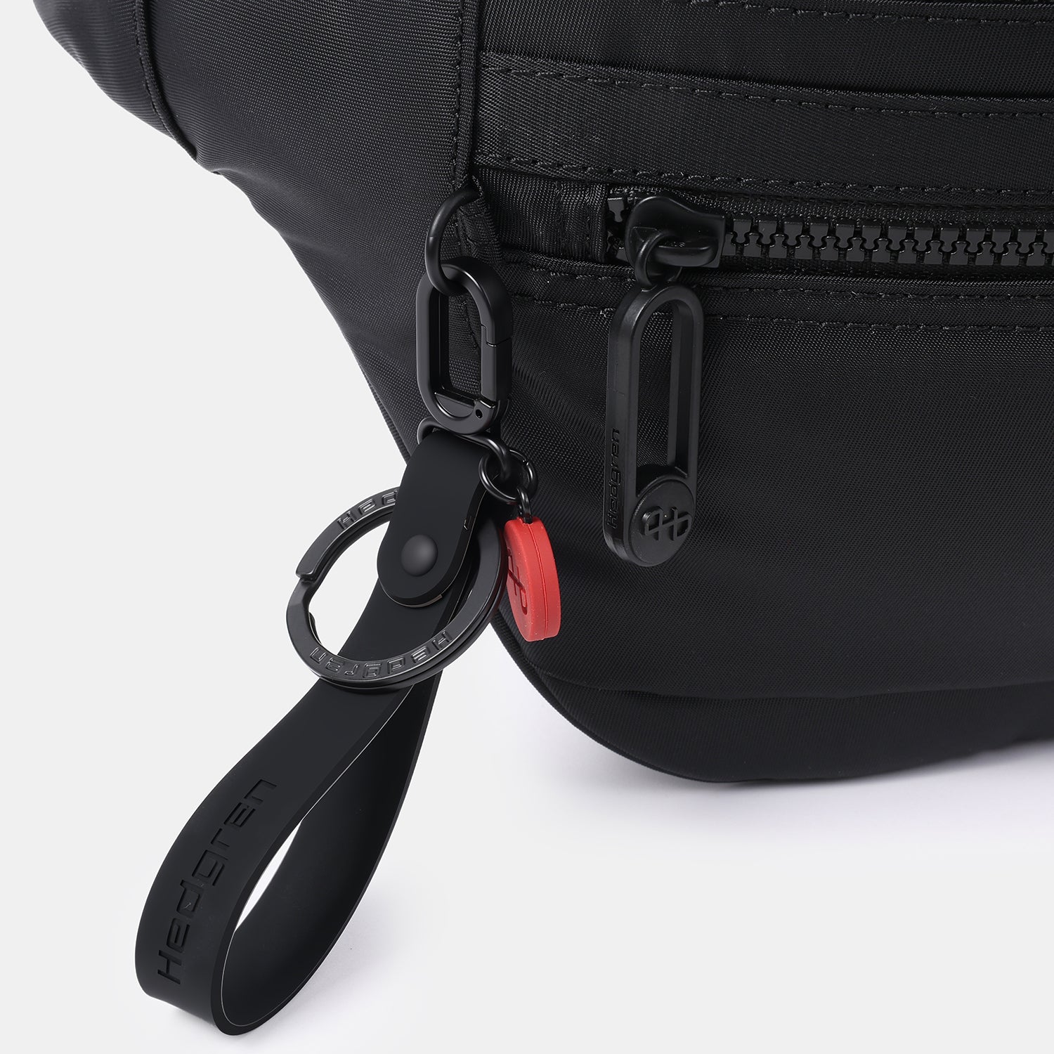 ZIVA | Waistbag & Crossbody + RFID | 100% Recycled RPET - Image 5