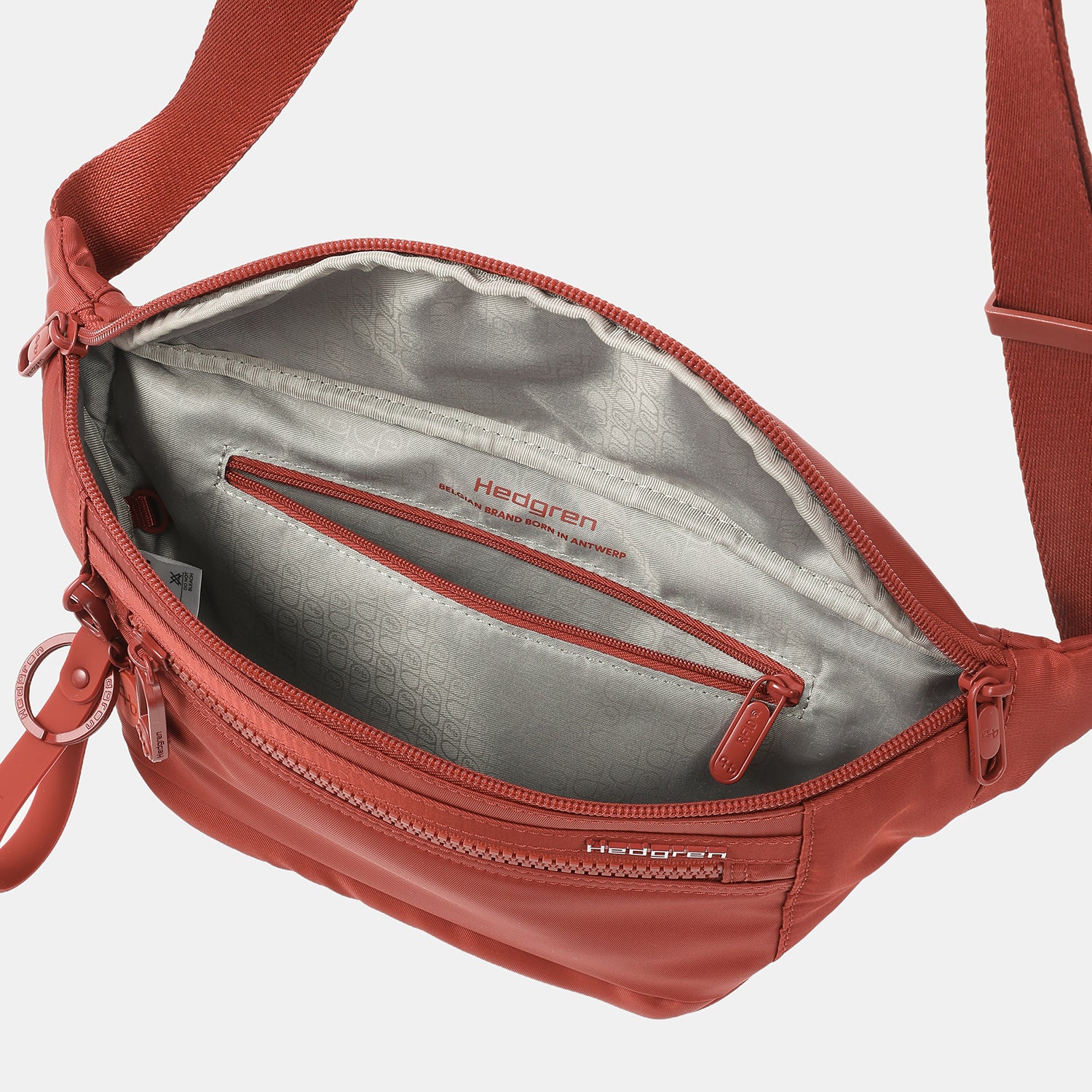 ZIVA | Waistbag & Crossbody + RFID | 100% Recycled RPET - Image 6
