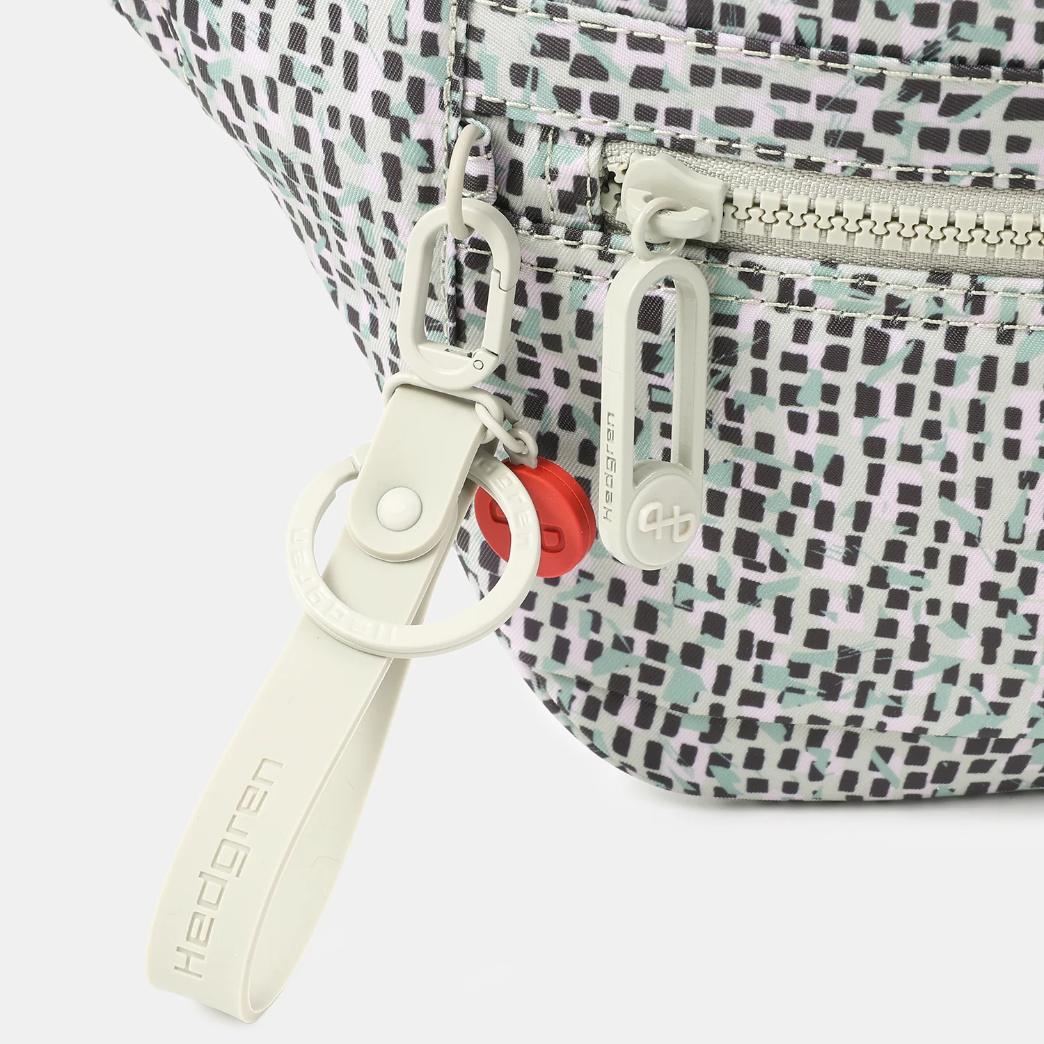 ZIVA | Waistbag & Crossbody + RFID | 100% Recycled RPET - Image 5